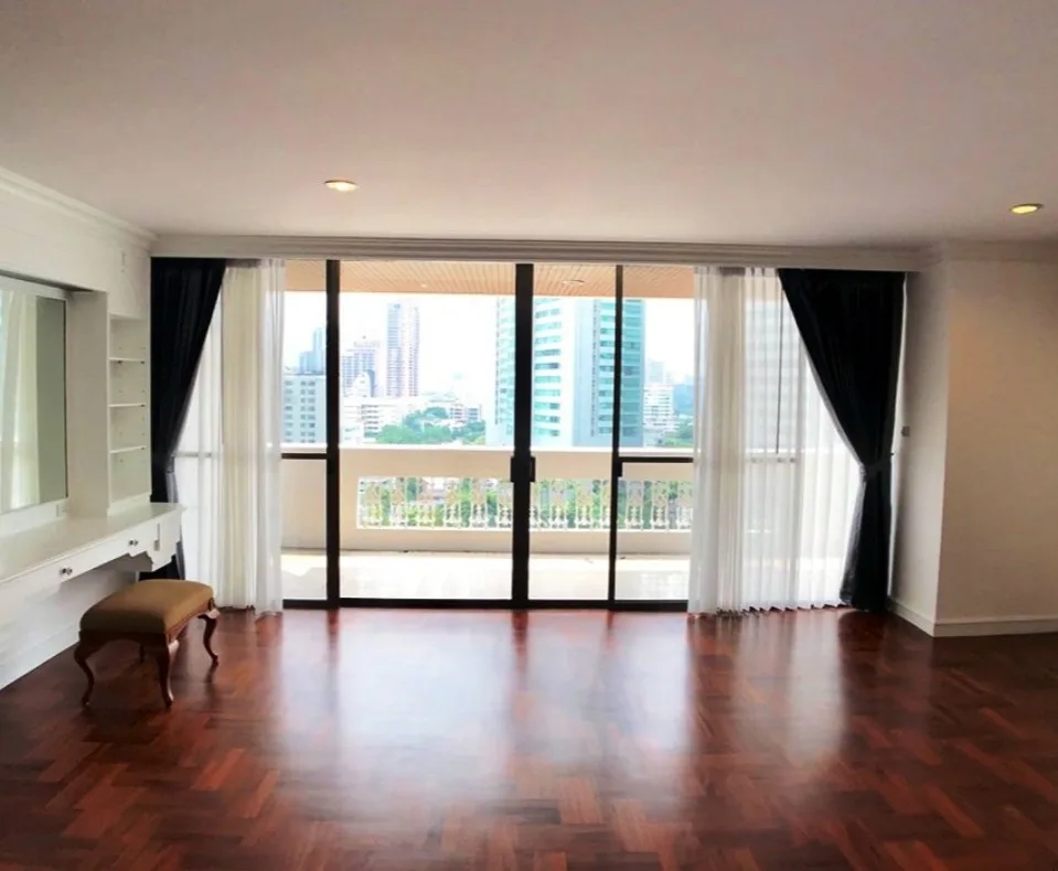 Property photos for Dera Mansion