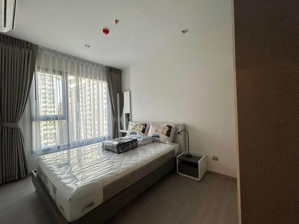 Property photos for Life Asoke Hype