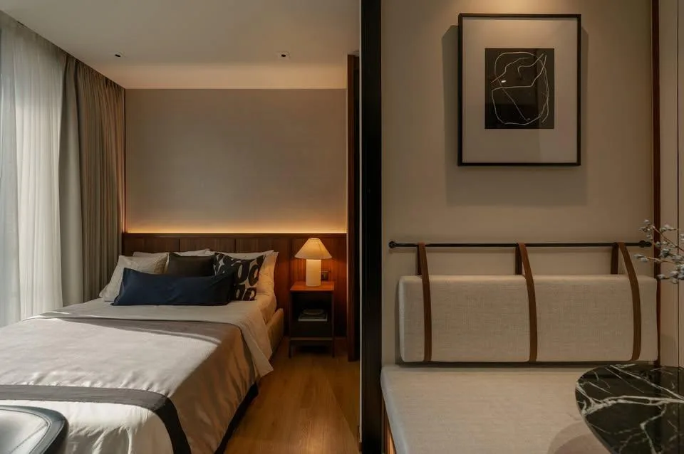 Property photos for Noble Around Ari