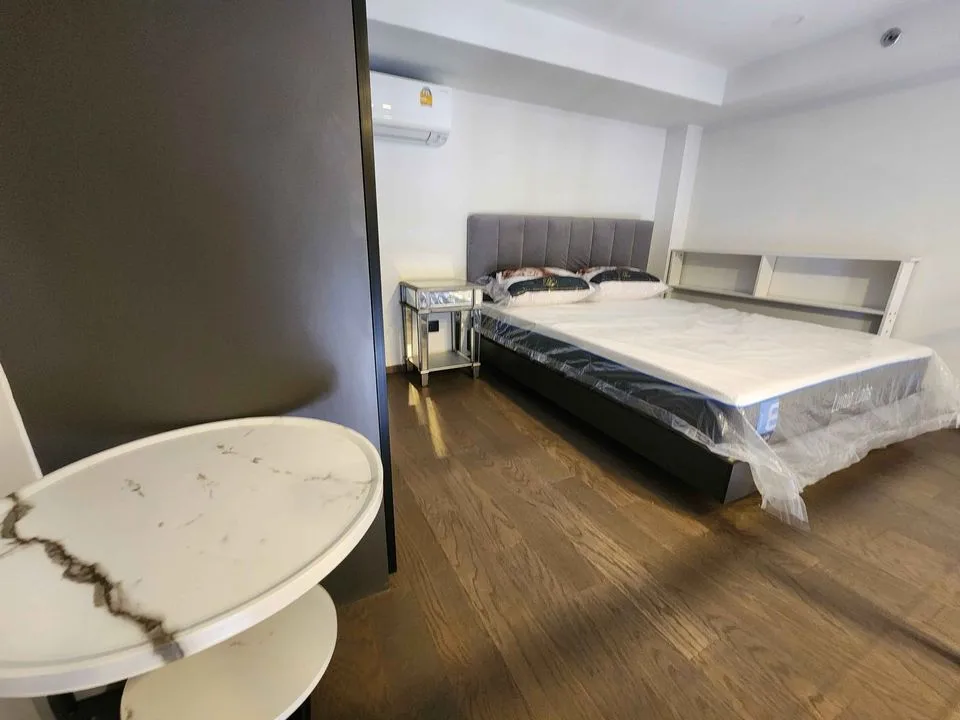 Property photos for Park Origin Chula-samyan