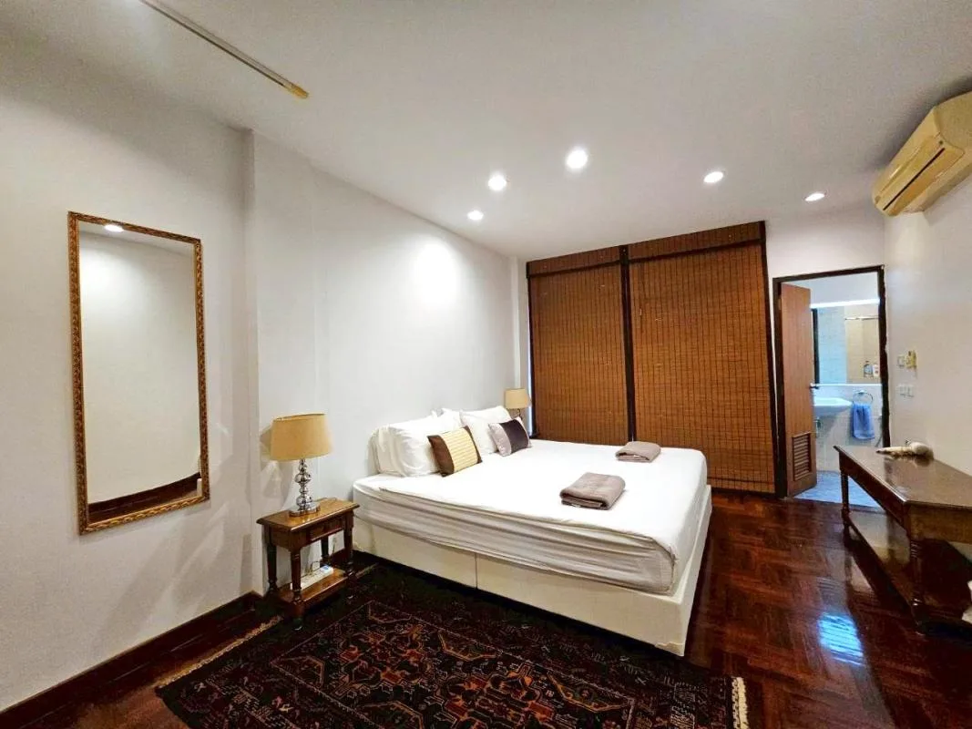 Property photos for Serpentine Residences