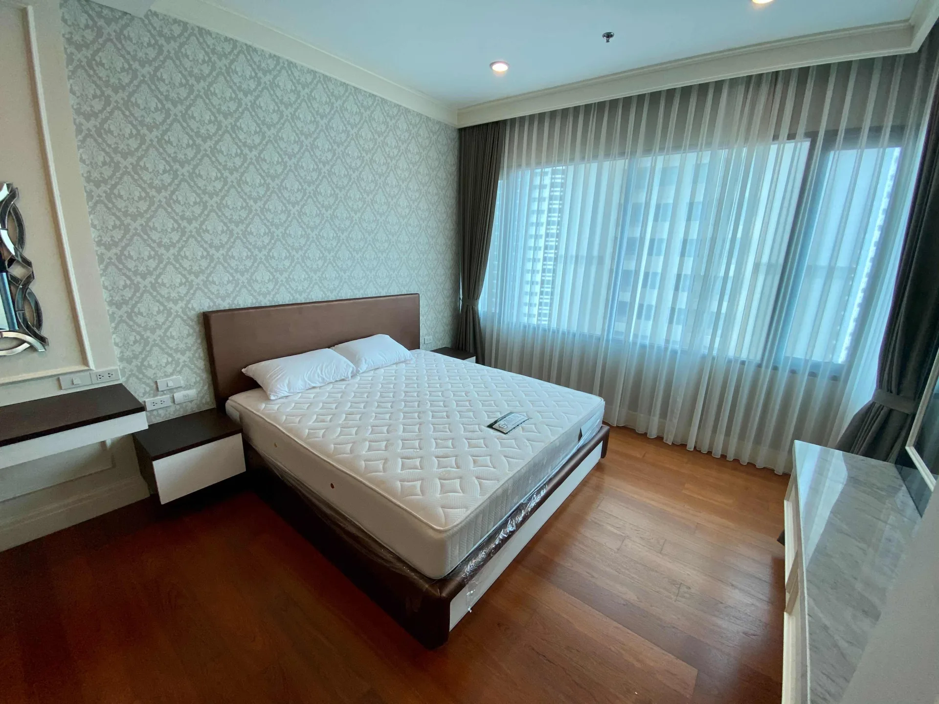 Property photos for Bright Sukhumvit 24