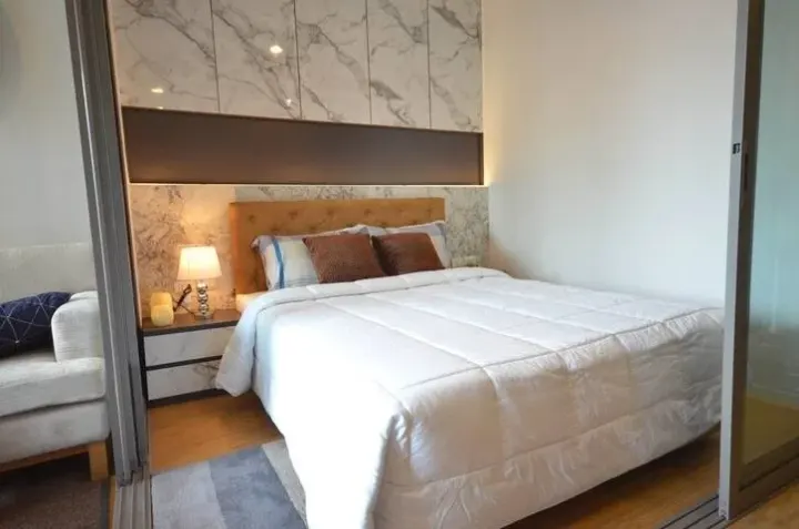 Property photos for Siamese Surawong