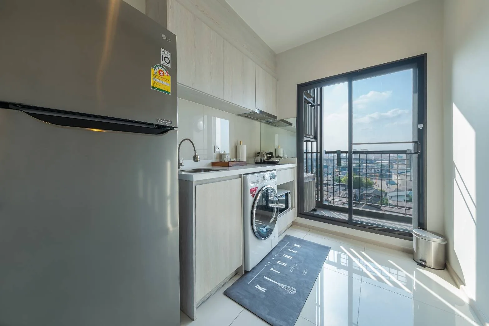 Property photos for Life Sukhumvit 48