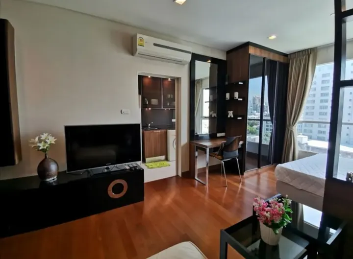 Property photos for Ivy Thonglor