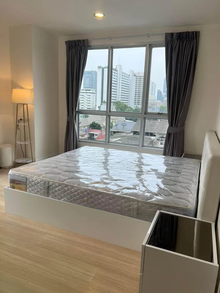 Property photos for Life @ Sathorn 10