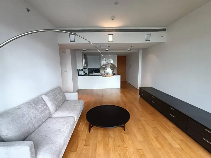 Property photos for The Met