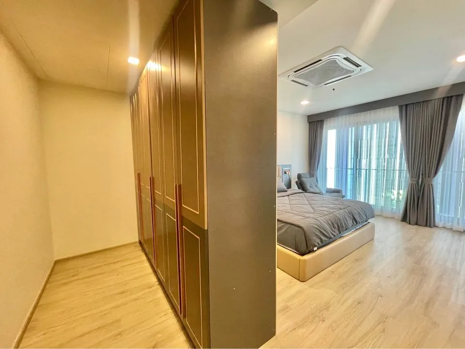 Property photos for Noble Remix