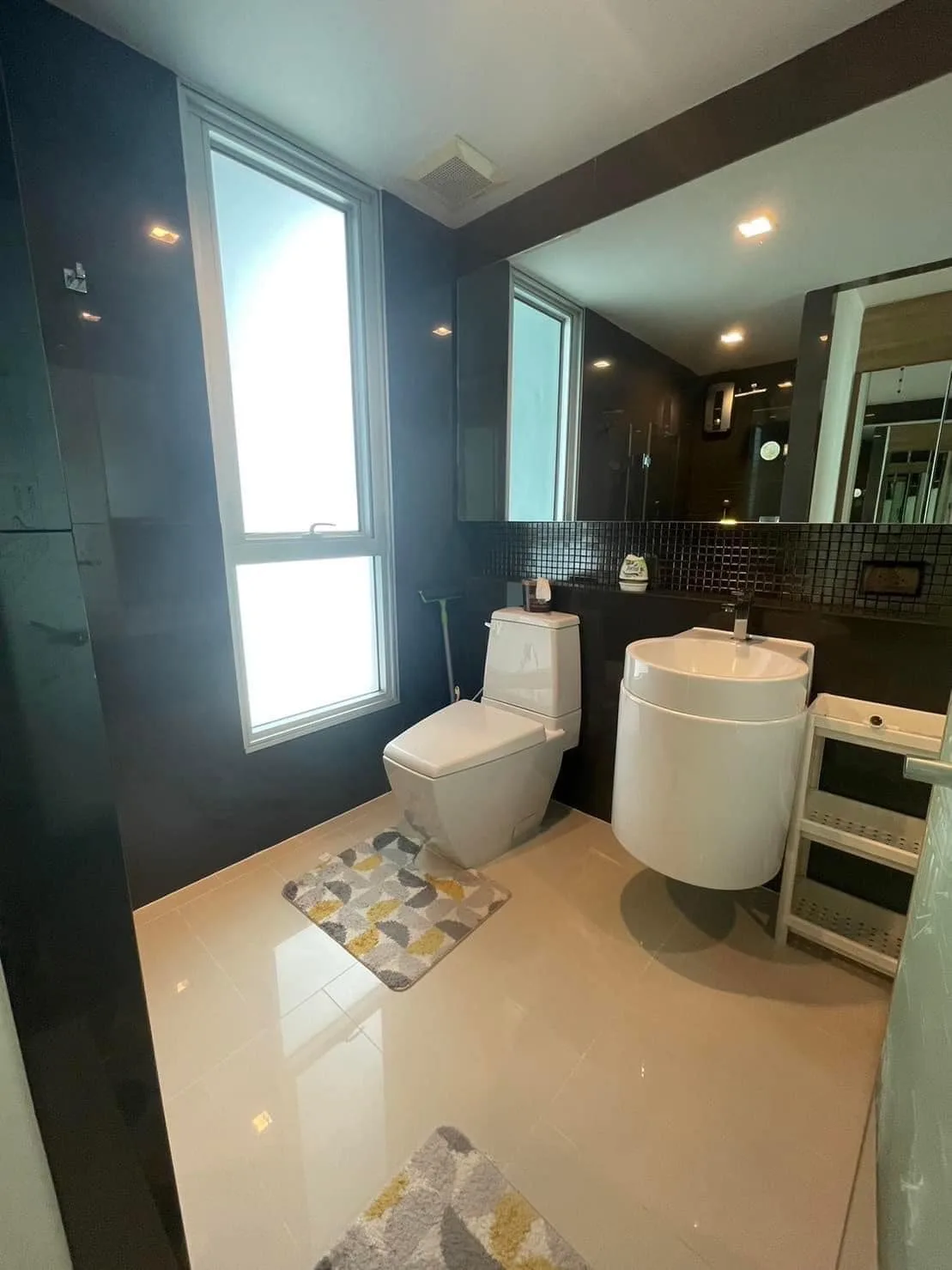 Property photos for Rhythm Sukhumvit 50