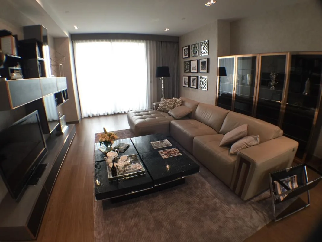 Property photos for M Silom