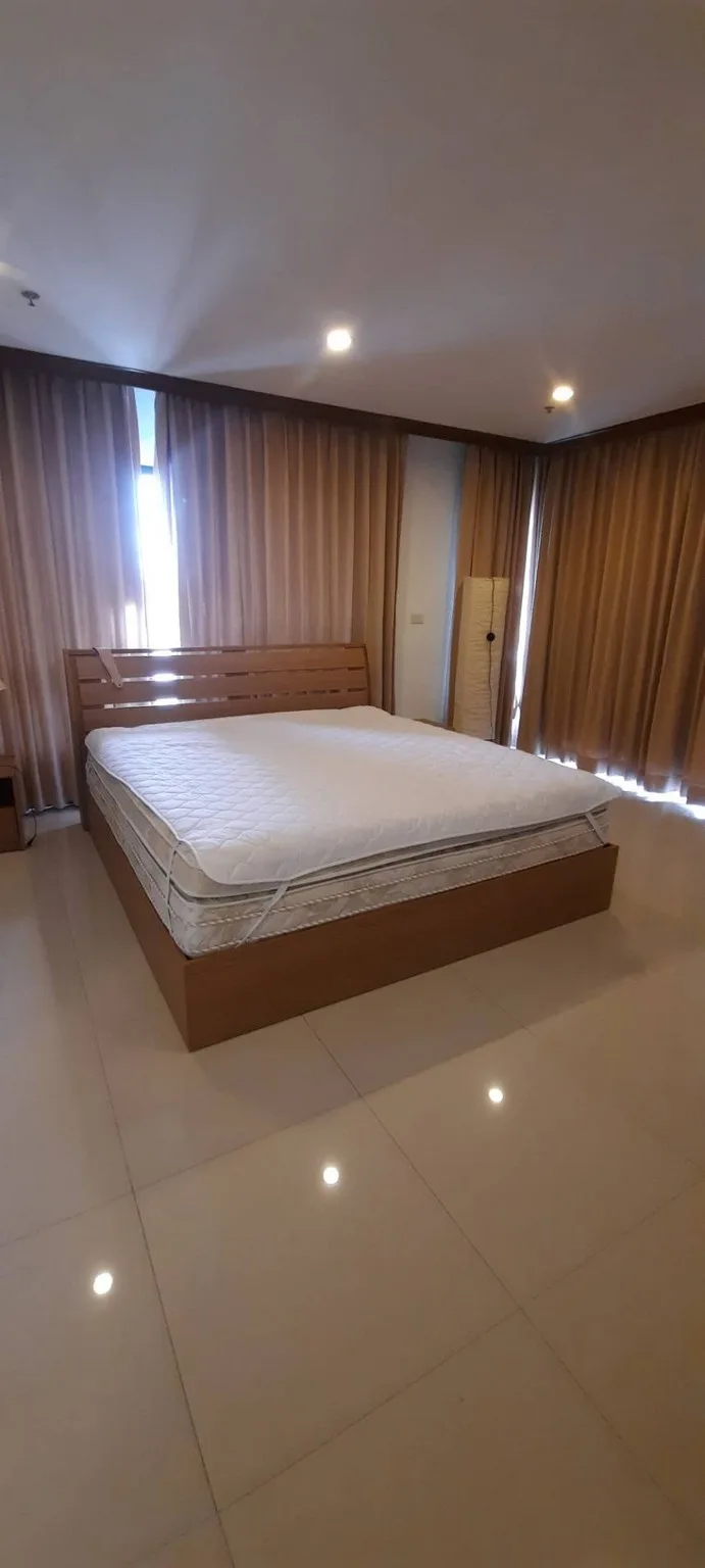 Property photos for Baan Haad U Thong