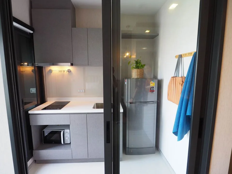 Property photos for Life Asoke Hype