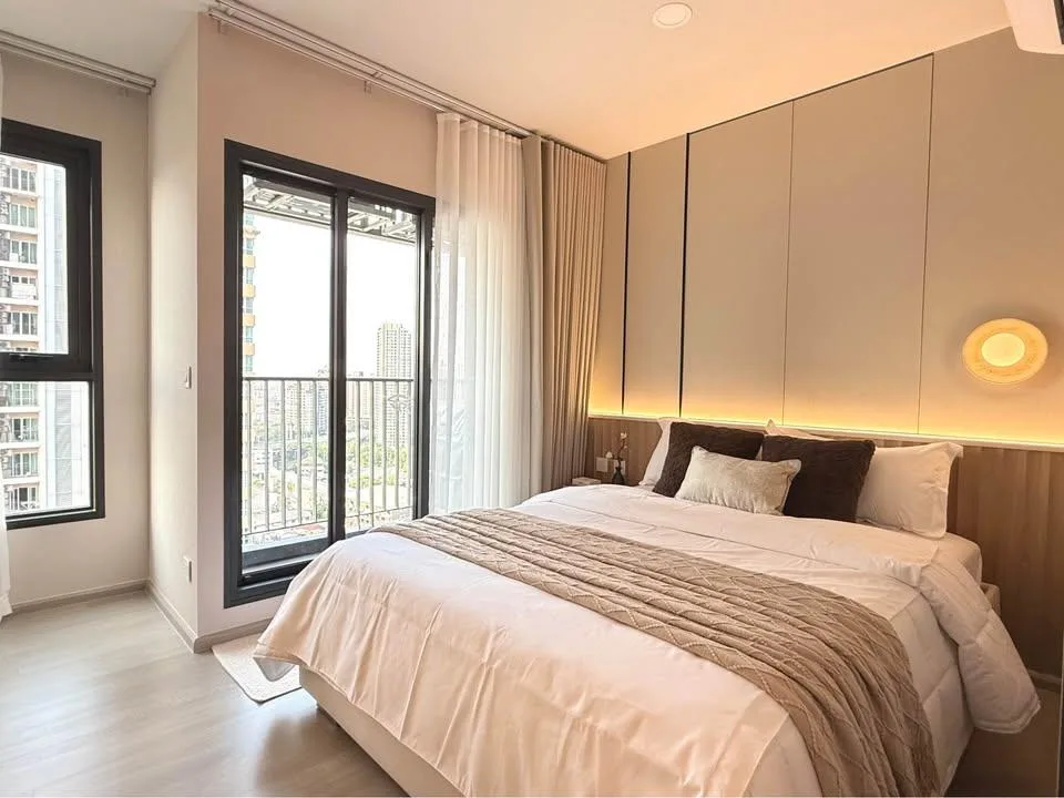 Property photos for Aspire Onnut Station
