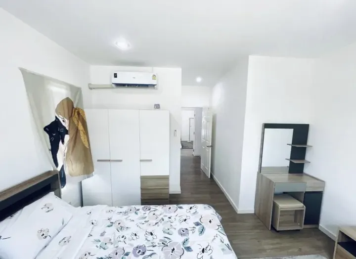 Property photos for Smile Ville X2