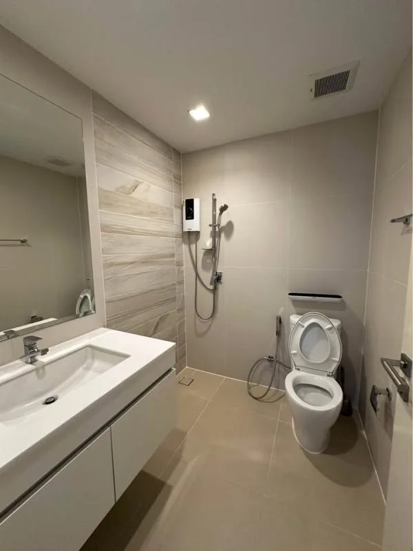 Property photos for Baan Klang Muang Classe Ekkamai-ramintra