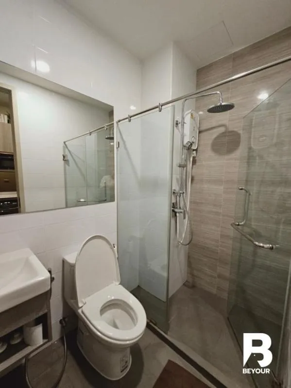Property photos for KnightsBridge Prime Ratchayothin