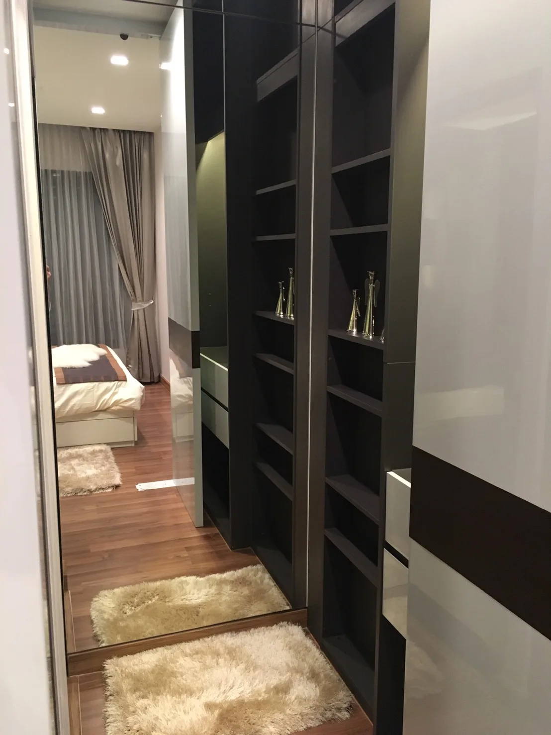 Property photos for Ivy Ampio