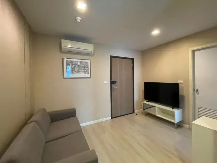 Property photos for Metro Luxe Rama 4