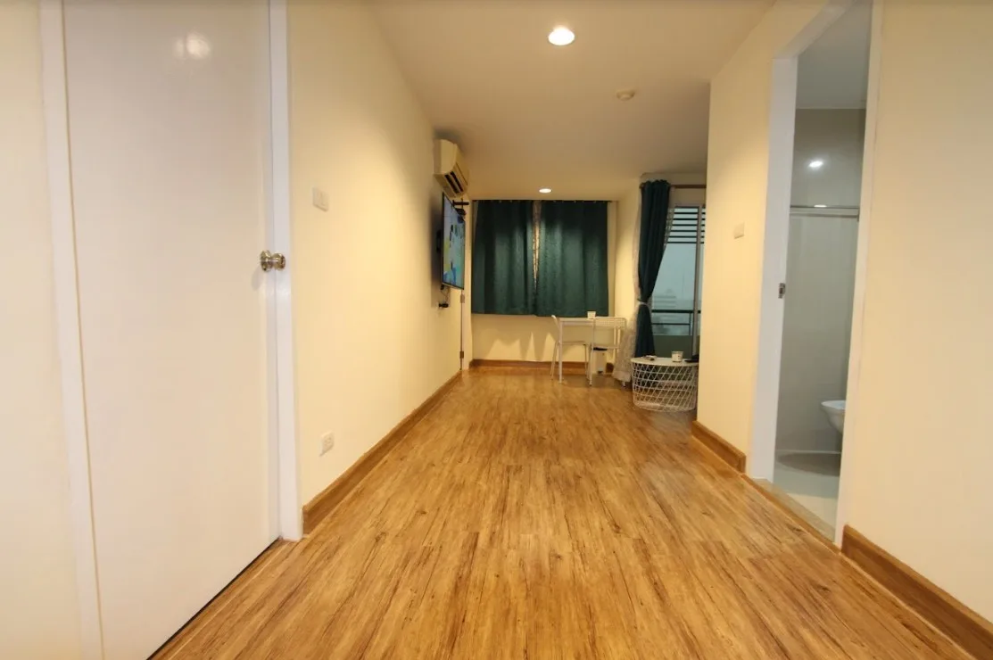 Property photos for J.W. Boulevard Srivara