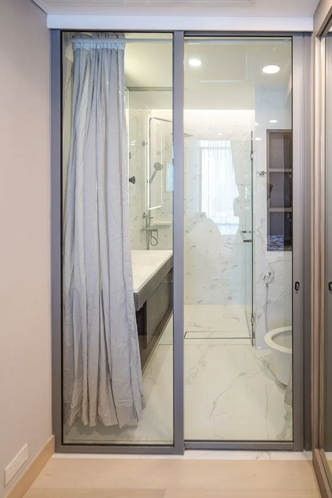 Property photos for Siamese Exclusive Queens