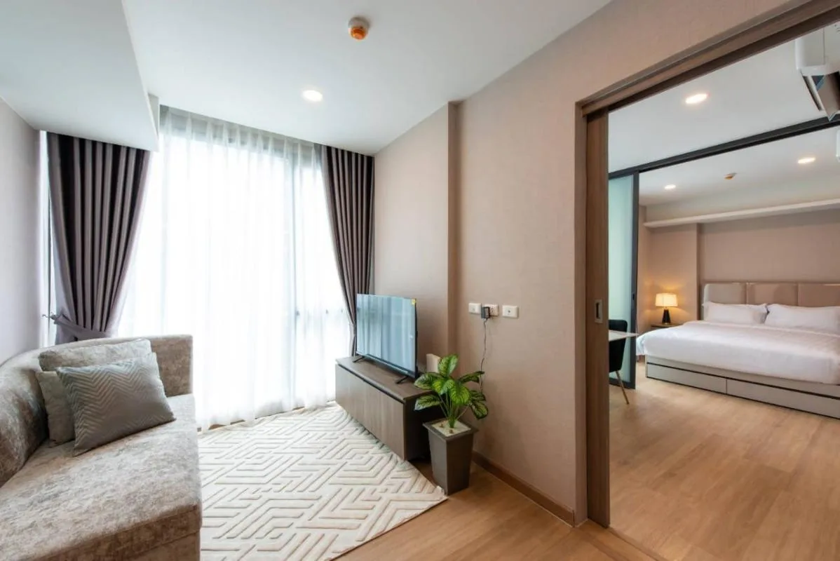 Property photos for Lloyd Soonvijai-thonglor