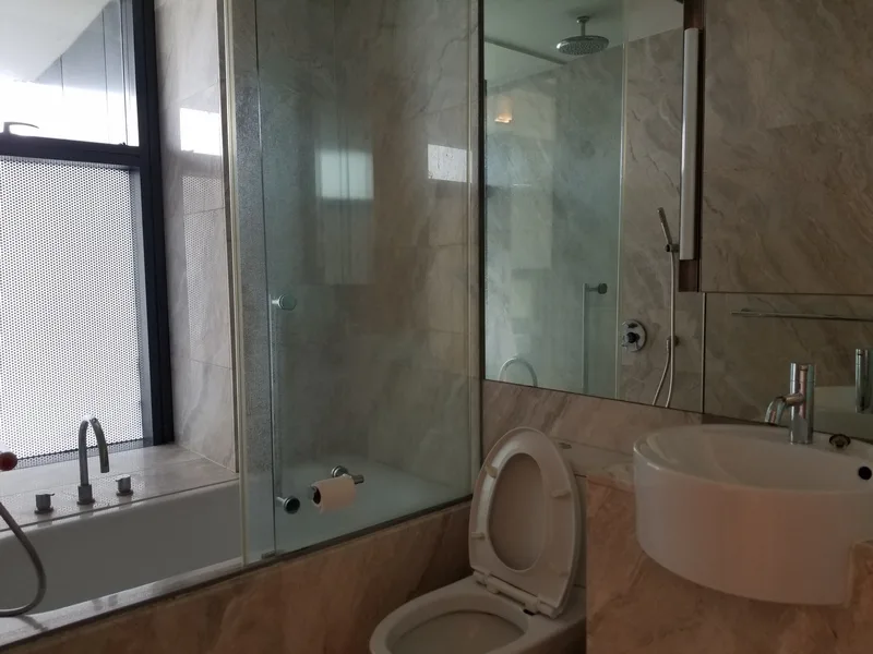 Property photos for The Met