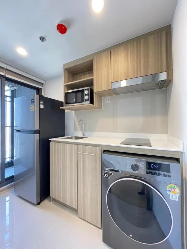 Property photos for Life Rama 4 - Asoke