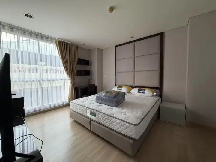Property photos for The Address Pathumwan