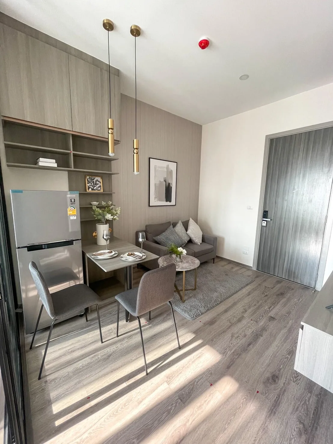 Property photos for Knightsbridge Prime Onnut