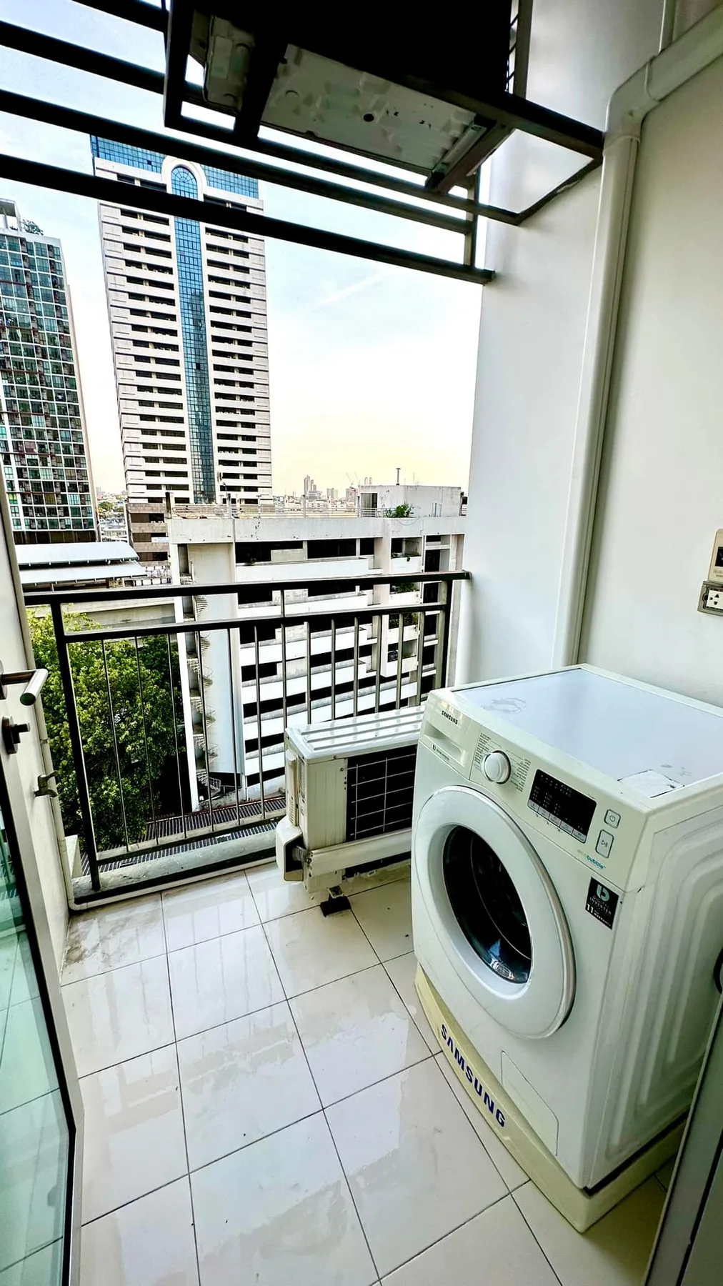 Property photos for Hive Sathorn