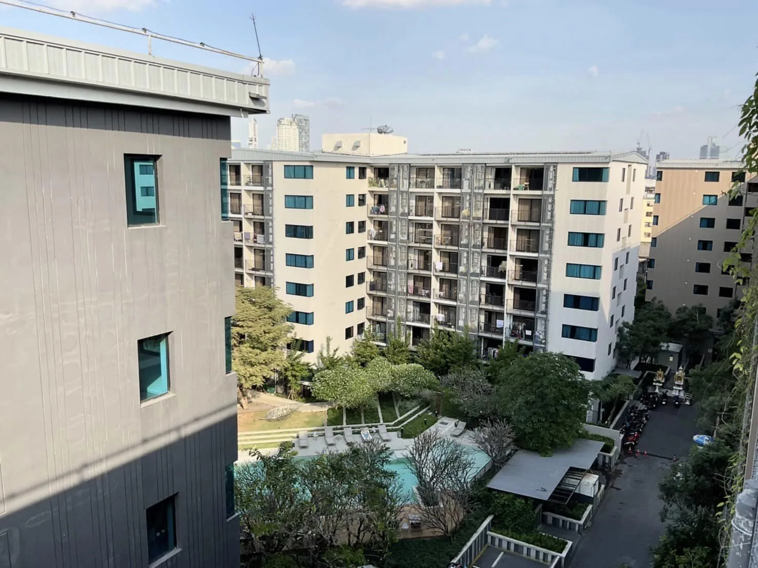 Property photos for Blossom Condo @ Sathorn - Charoenrat