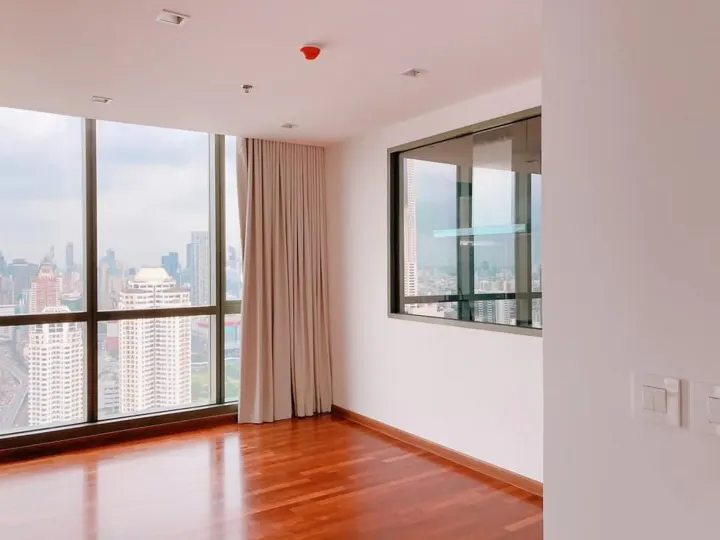 Property photos for Wish Signature  Midtown Siam