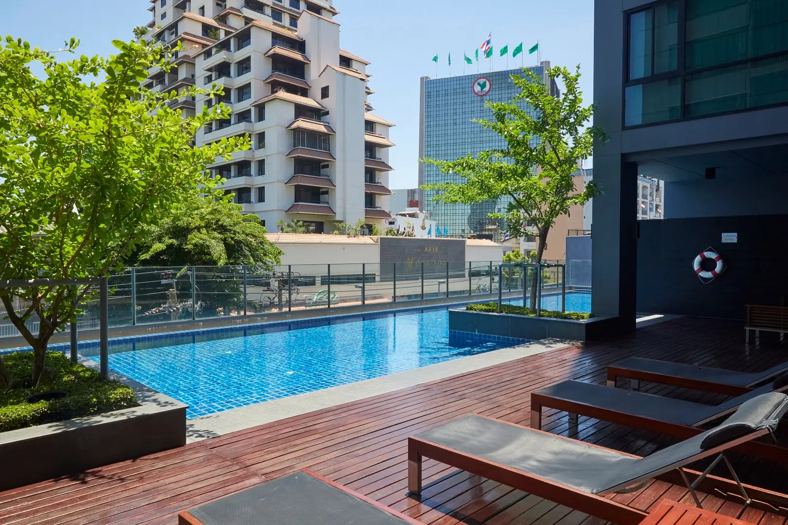 Property photos for Noble Reflex