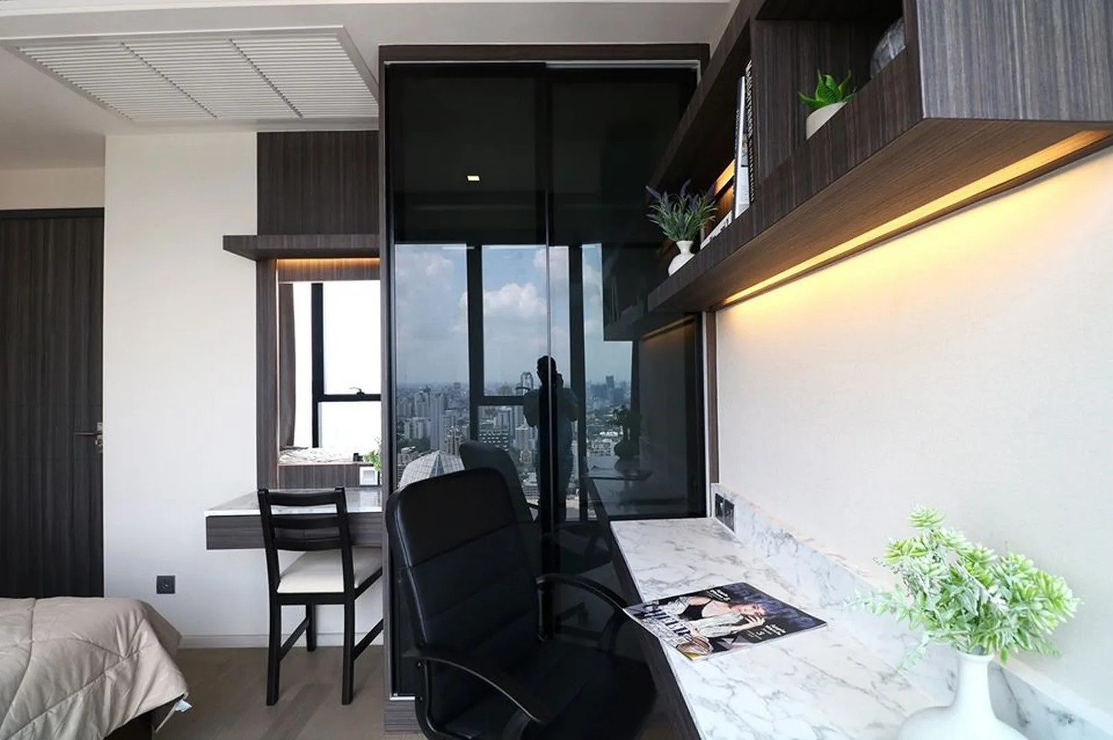 Property photos for Ashton Asoke