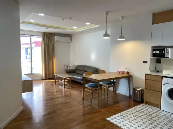 Property photos for Pathumwan Resort