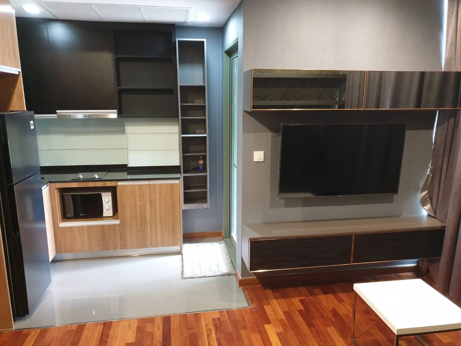 Property photos for Wish Signature 2 Midtown Siam