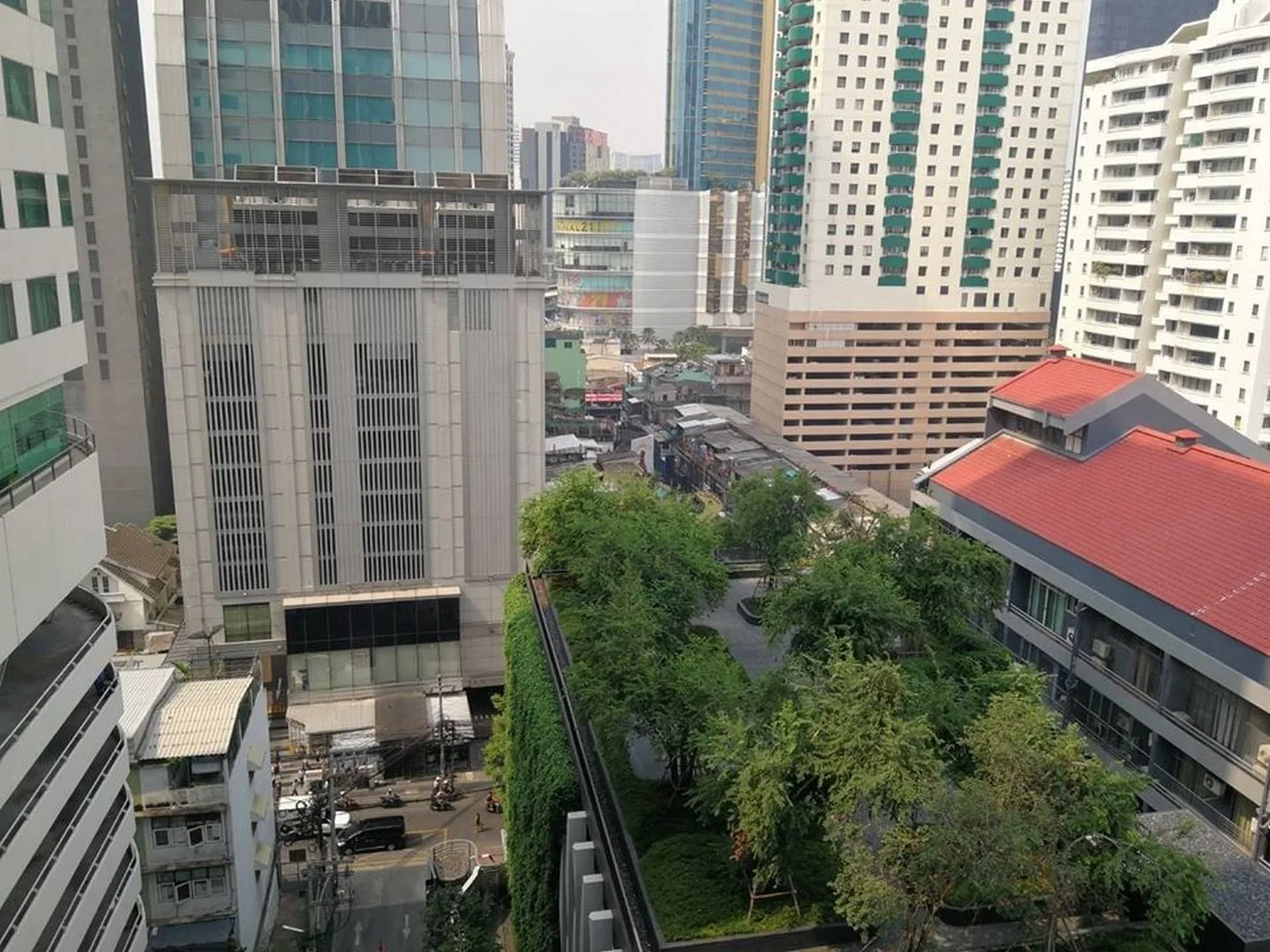 Property photos for Edge Sukhumvit 23
