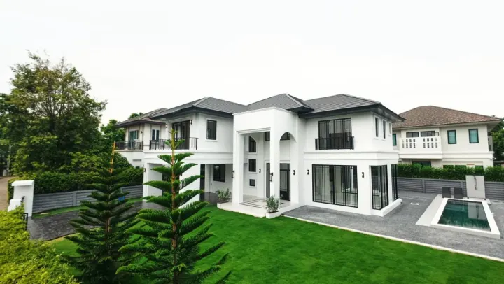 Property photos for Nusasiri Rama II