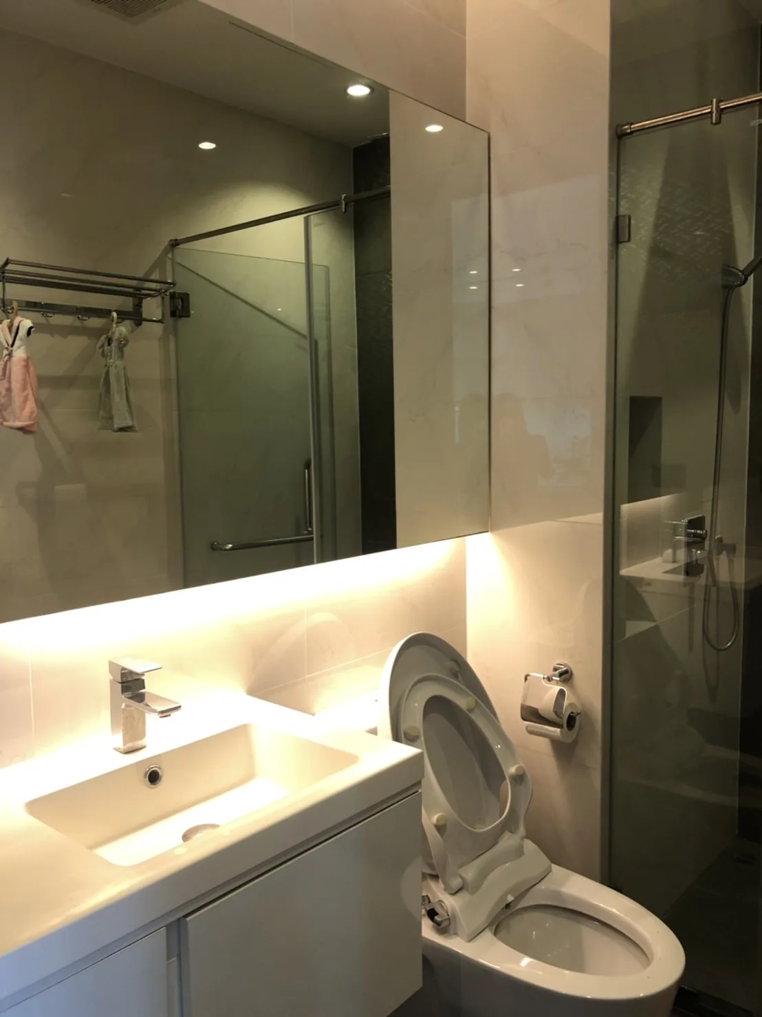 Property photos for Mayfair Place Sukhumvit 50