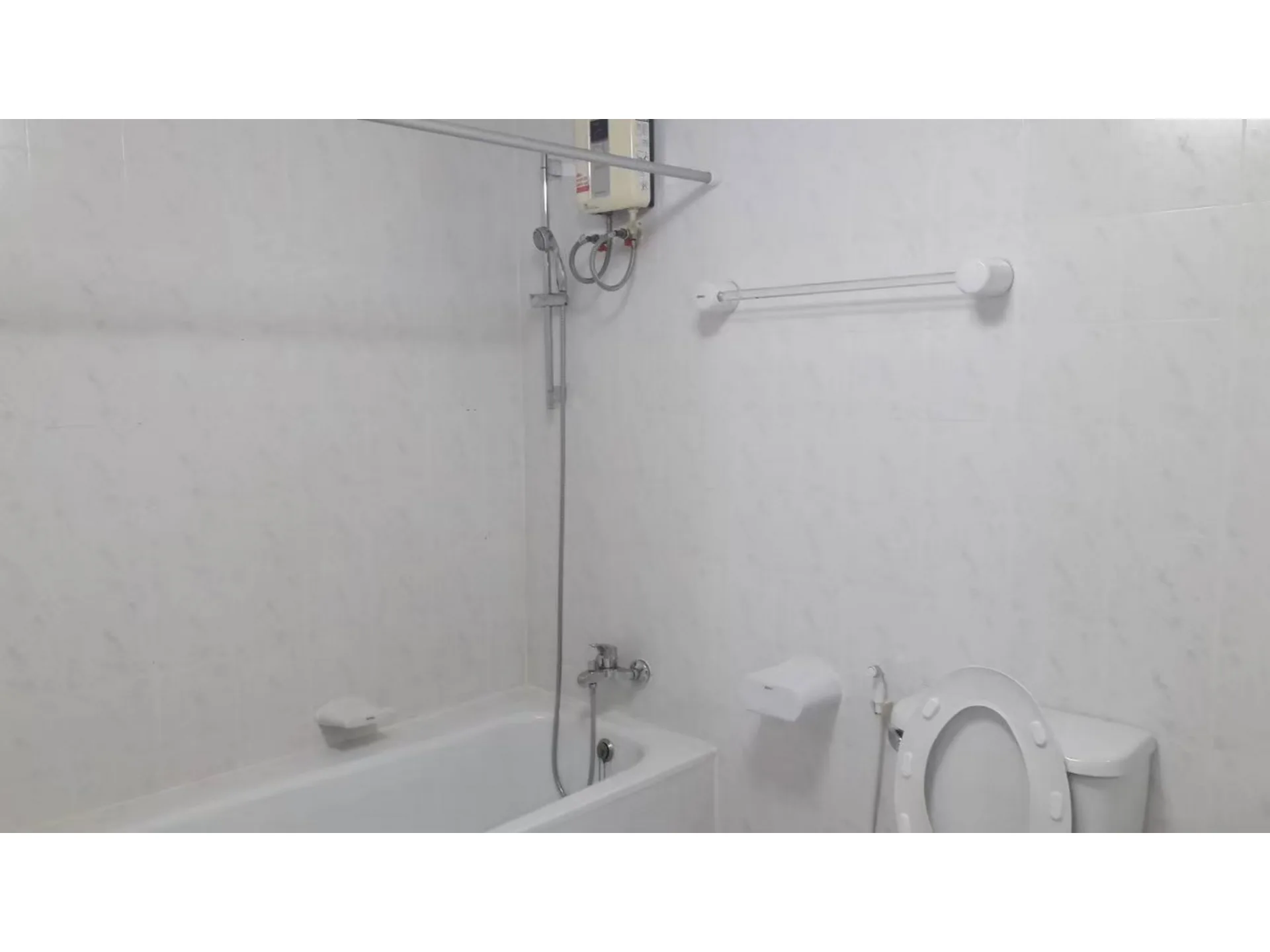 Property photos for Vanicha Park Langsuan