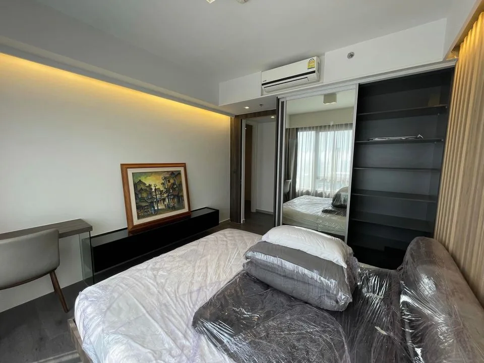 Property photos for The Lofts Ekkamai