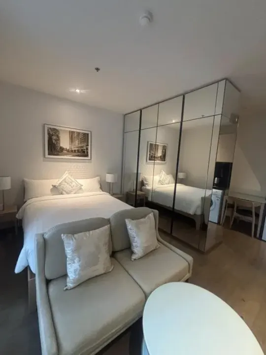 Property photos for Park Origin Thonglor