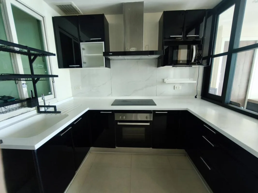 Property photos for Watermark Chaophraya