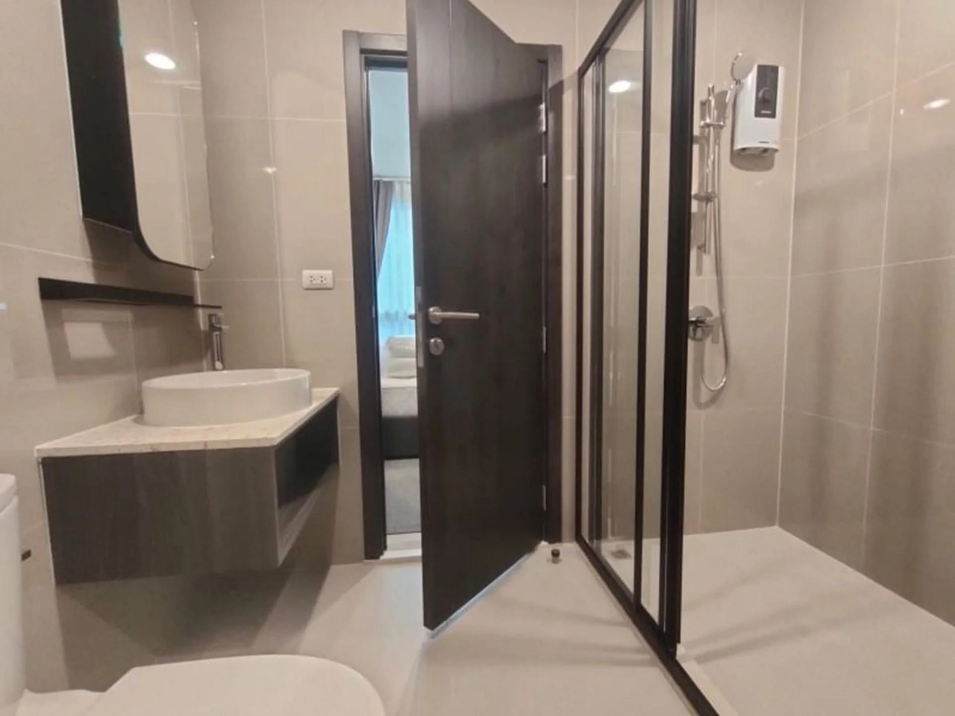 Property photos for XT Huaikhwang