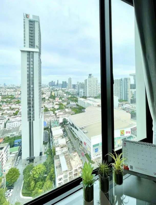 Property photos for Blocs 77