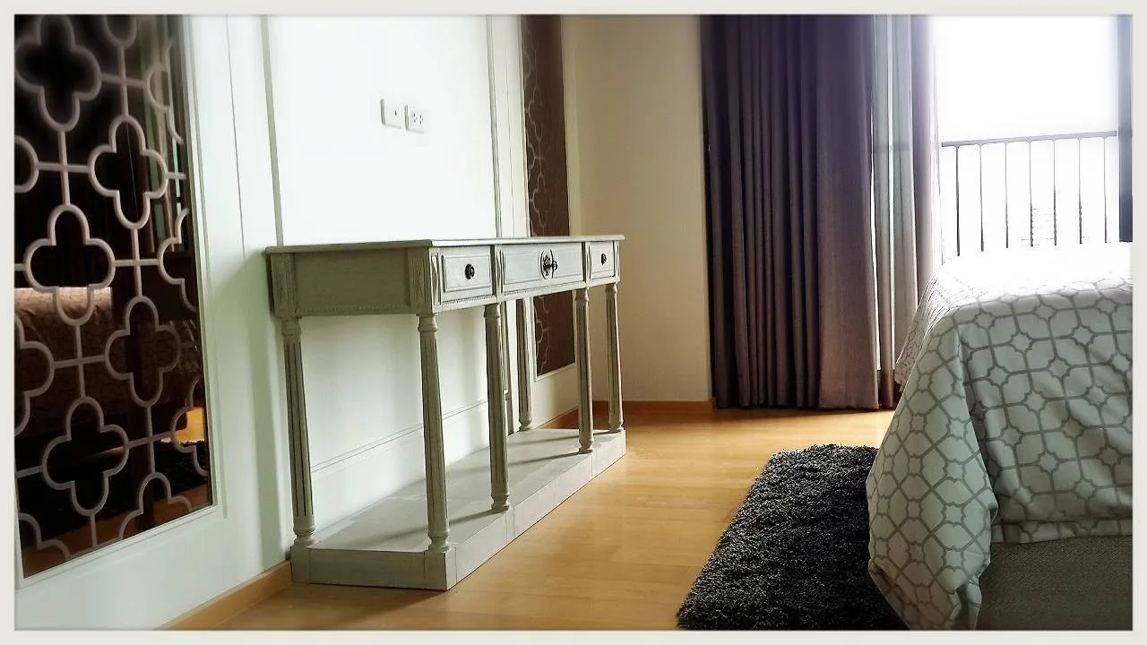 Property photos for Noble ReD