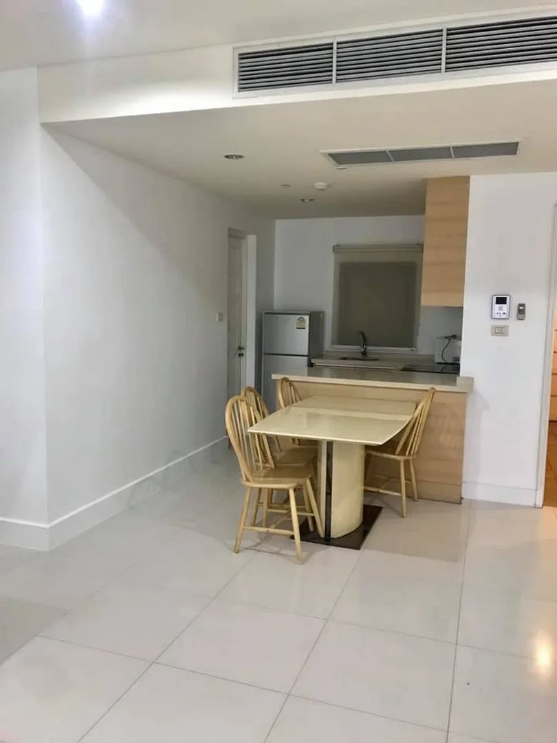 Property photos for Aguston Sukhumvit 22