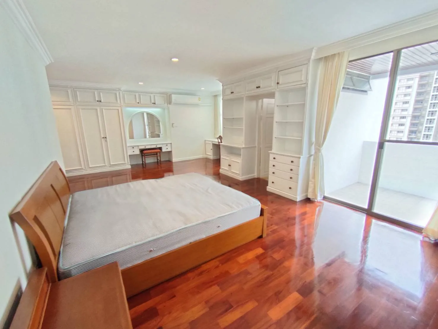 Property photos for Govind Tower