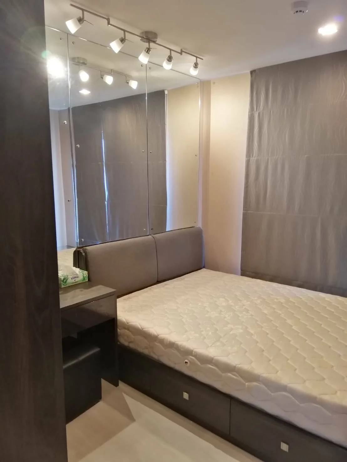 Property photos for Life Sukhumvit 48