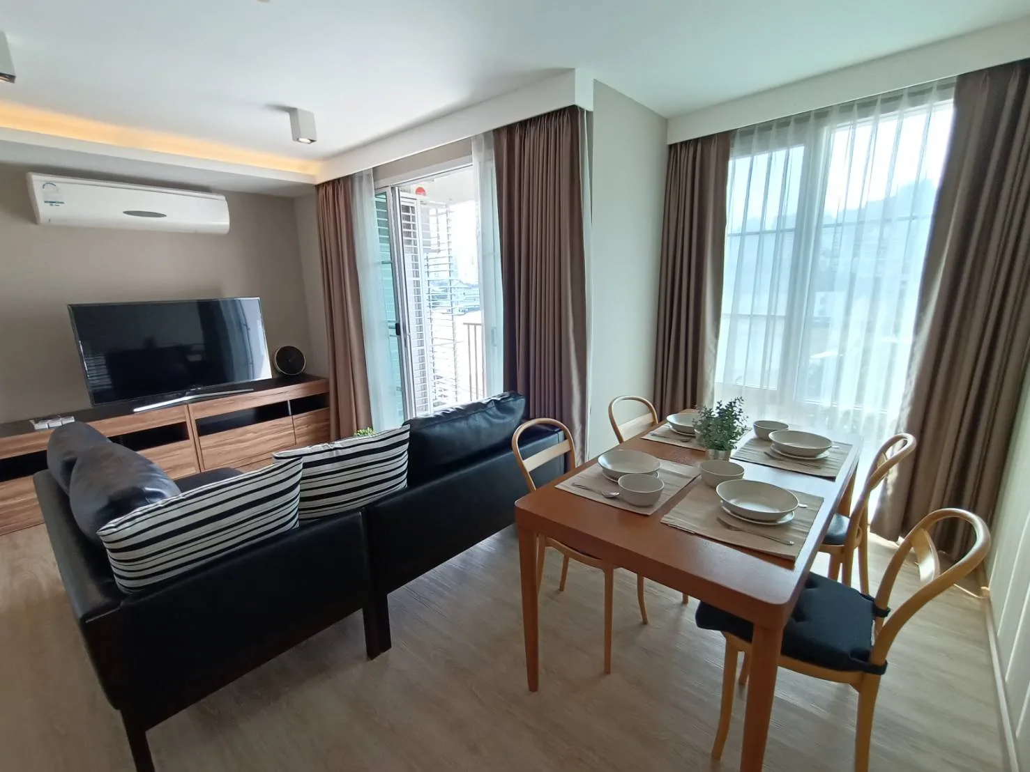 Property photos for Maestro 39